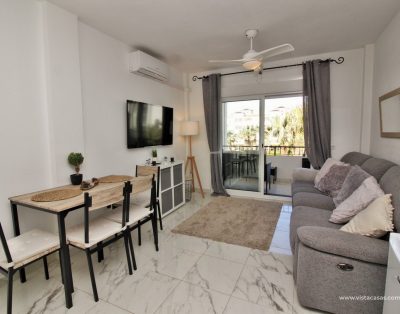 Unbeatable Location, discover the perfect 2 bedroom apartment in Villamartin Plaza : 2260