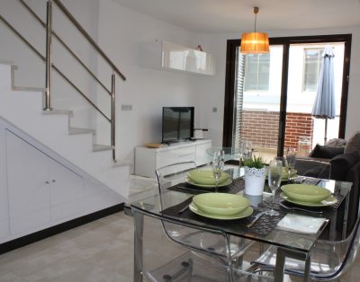 Luxury New Apartment 10 minute walk to Bars & Restaurants, Lomas De Cabo Roig : 2217